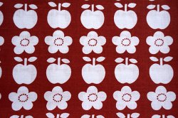 画像1: 【未使用70's】並んだリンゴとお花のピローケース