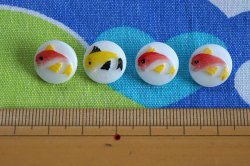 画像2: 【４個組】カラフルなお魚のガラスボタン