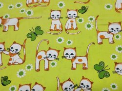 画像2: 旧東ドイツ時代【レトロ猫と蝶々】ファブリック（黄緑）