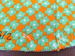 画像3: ドイツ★元気なオレンジ×黄緑色の花柄はぎれ