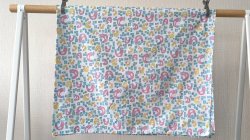 画像5: DDR◆鳥と花の生地（ブルー系）はぎれ