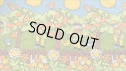 画像2: ドイツ70's◆農夫とカラフルな風景の生地（訳ありはぎれ）