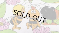 画像1: ドイツビンテージ◆みつばちマーヤ（白地はぎれ）