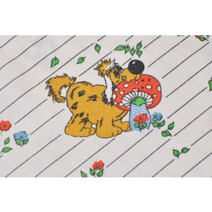 画像: キノコ・リス・犬・鳥 with しましま（ピローケース）