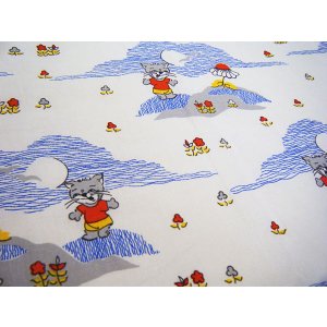 画像: 【未使用品】ニヤ〜リ・・・思い出し笑いが止まらない猫（はぎれ）