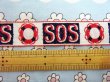 画像2: SOSと浮き輪のチロル