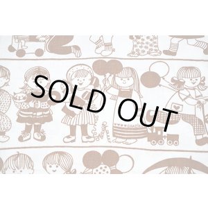 画像: 【グラジエラ】可愛い子供たちのファブリック（茶）再入荷