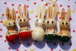 画像1: ヴィンテージ木製チャーム◆ウサギ軍団！