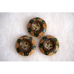 画像: 【３個組】お花ペイントの木製ボタンセット