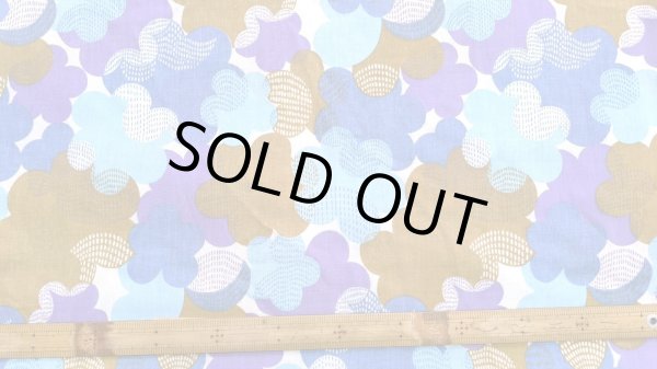 画像2: 70's●ふわふわ花雲と刺し子風ファブリック