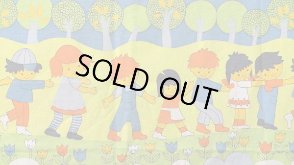 画像1: 70's★子供たちとアヒルの群れ（ブルー系はぎれ）