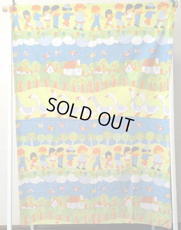 画像3: 70's★子供たちとアヒルの群れ（ブルー系はぎれ）