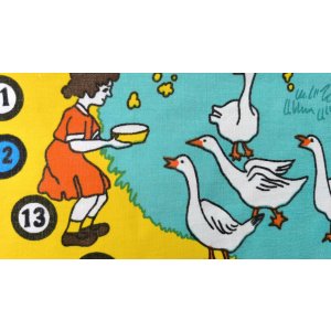 画像: 【未使用品】ほのぼの数字とイラストのファブリック