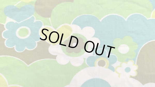 画像1: ドイツ70's★可愛いハートと花と雲（グリーン系）クッションカバー