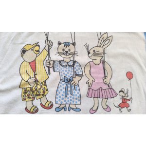 画像: 【グラジエラ】風船を持った動物たちのクッションカバー（オマケ付）