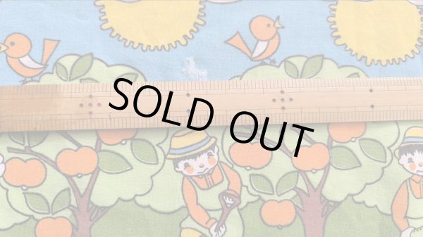 画像3: ドイツ70's◆農夫とカラフルな風景の生地（訳ありはぎれ）