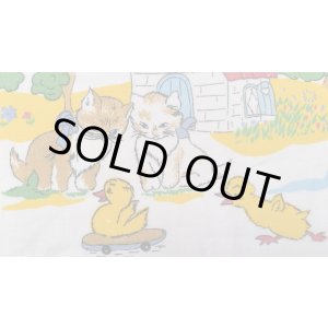 画像: ネコの家＋鳥の追いかけっこ（ピローケース）