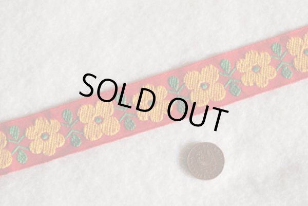 画像1: レトロな２種類の花（赤×黄色）