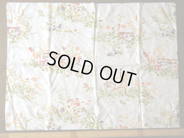 画像4: うっとりニャンコの大きめ枕カバー