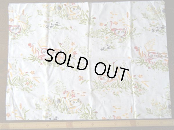 画像3: うっとりニャンコの大きめ枕カバー