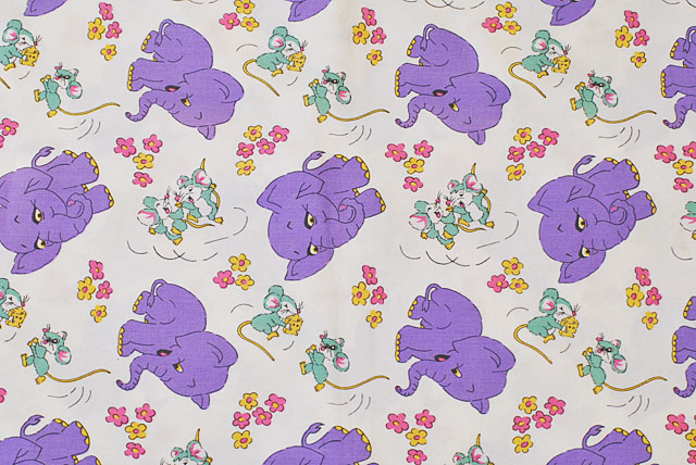 画像1: 楽しげなネズミと紫色のゾウ