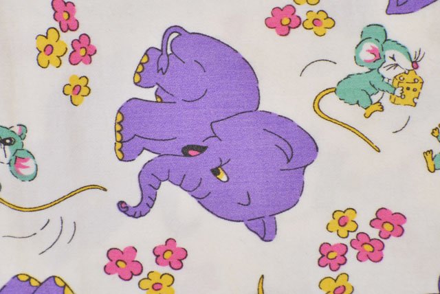 画像2: 楽しげなネズミと紫色のゾウ