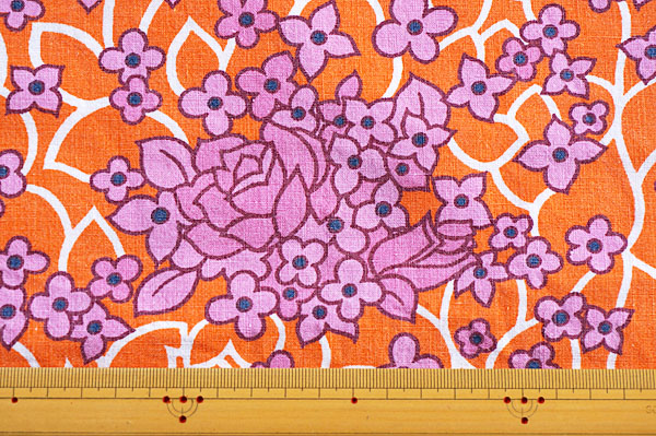 画像3: 70's◆ピンクの花とオレンジの葉のファブリック