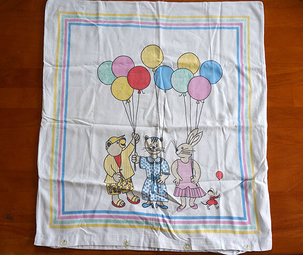 画像7: 【グラジエラ】風船を持った動物たちのクッションカバー（オマケ付）