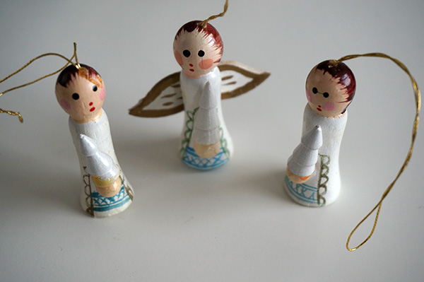 画像1: 【３個組】ヴィンテージ木製チャーム◆白い天使