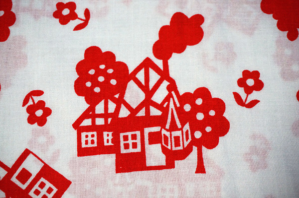 画像3: ドイツ70年代◆白い背景に赤い家（はぎれ大）