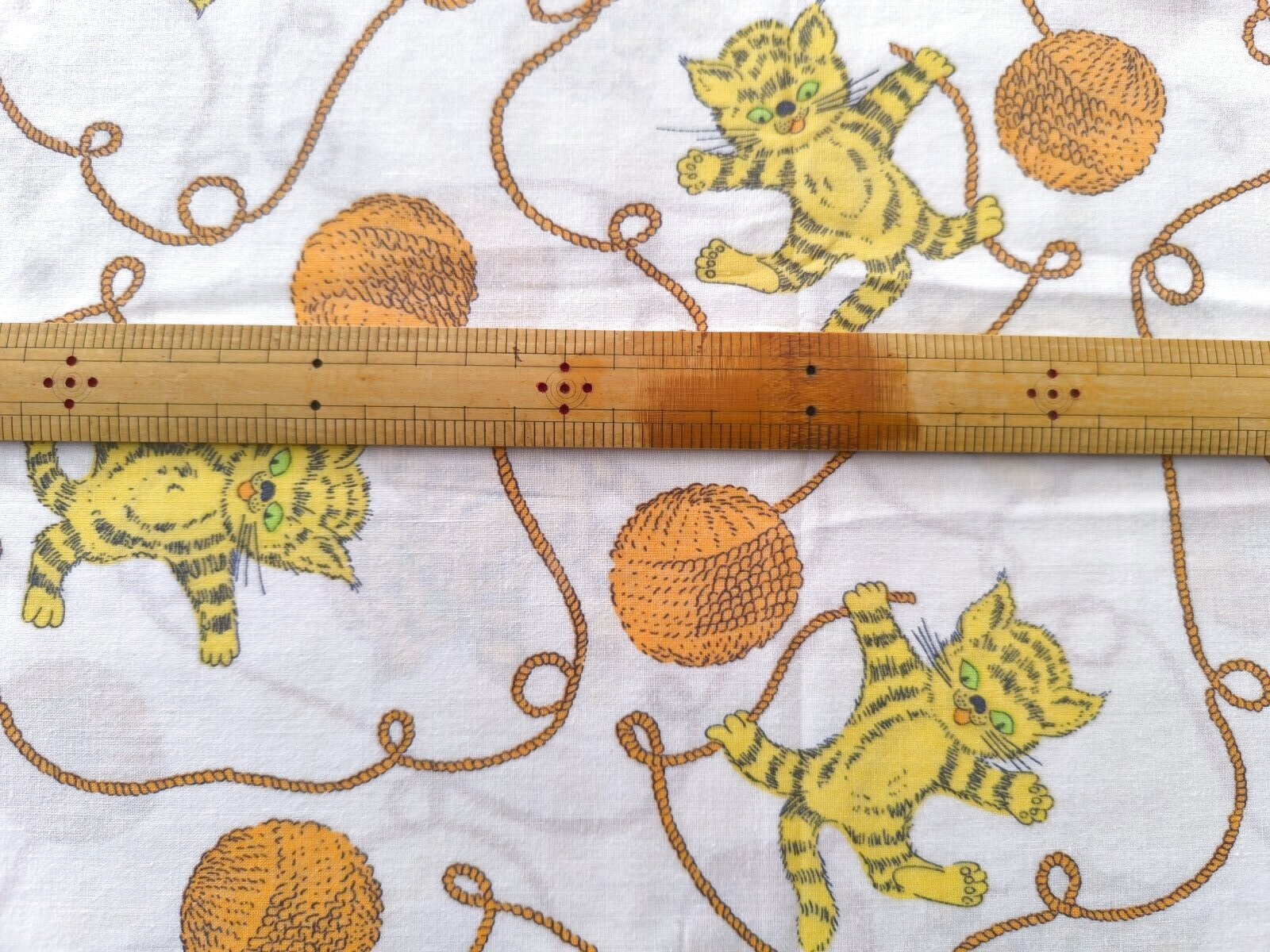 画像2: 猫と毛糸玉ピローケース