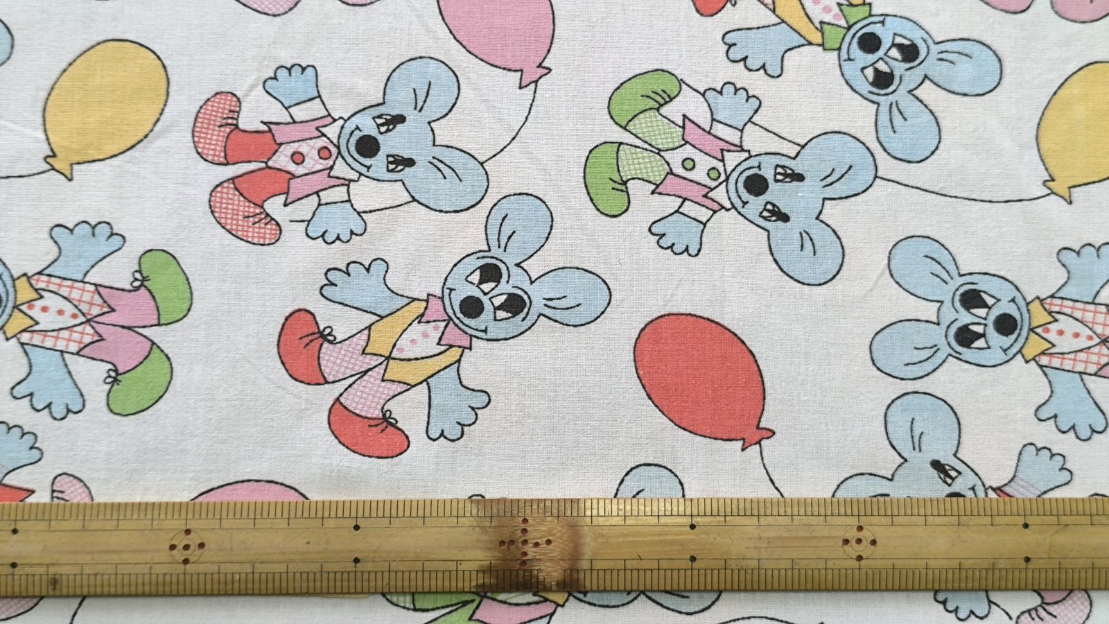 画像2: DDR★お目目パッチリ★ネズミと風船（水色系）はぎれ