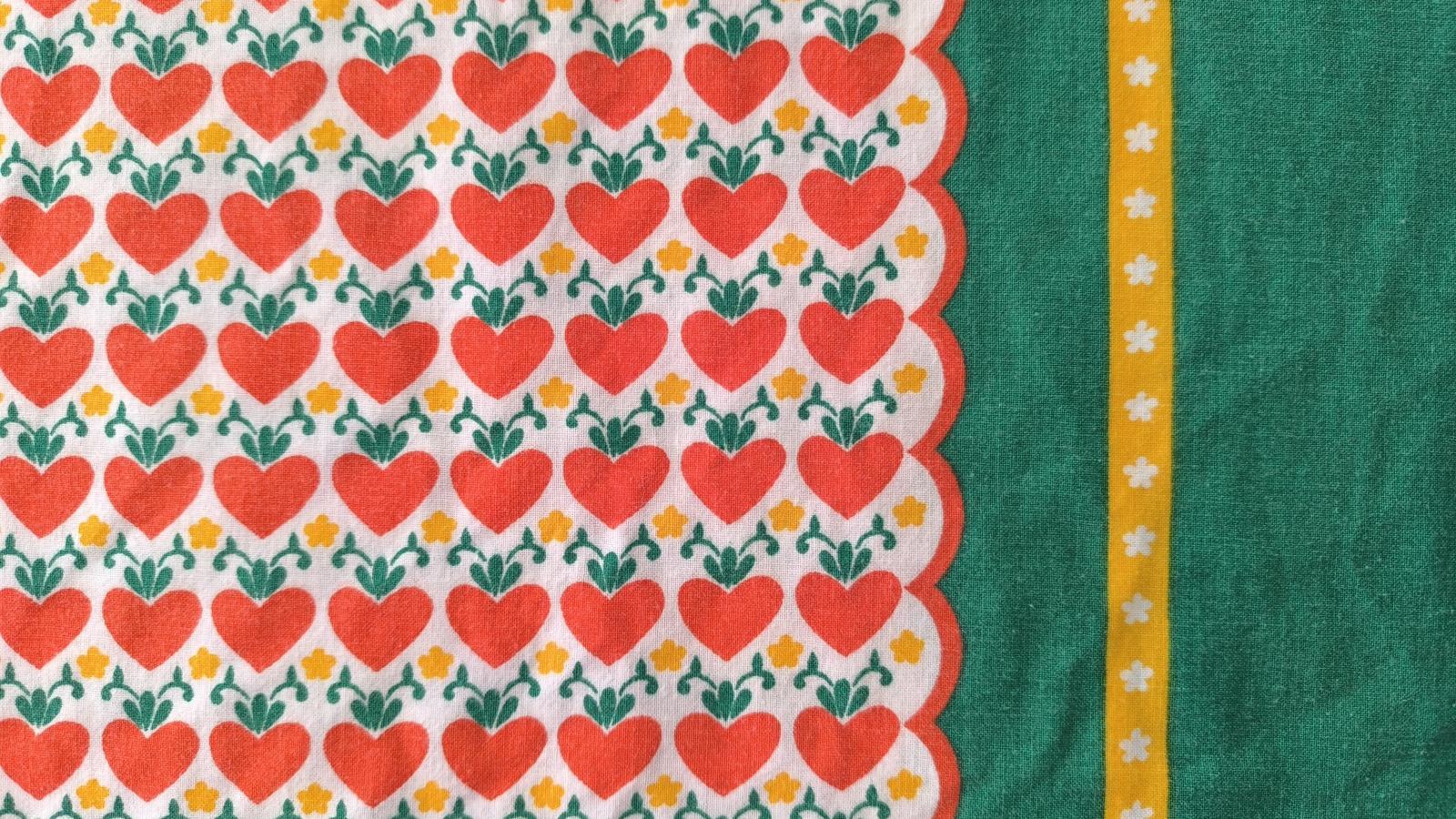 画像4: 70's★赤いハートと黄色い星の花（はぎれ）