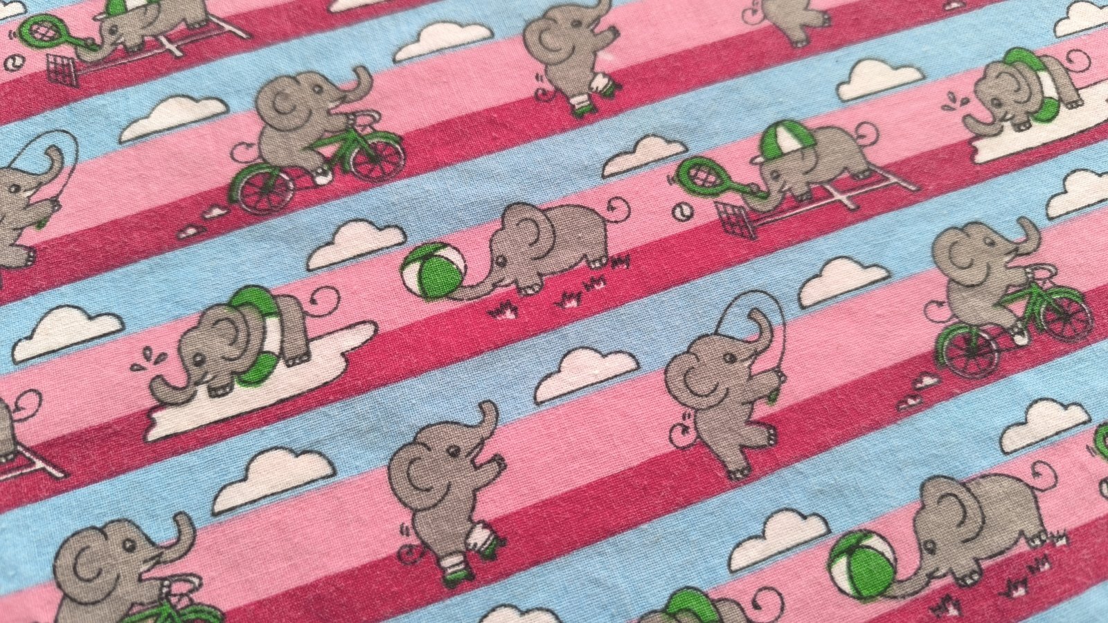 画像1: トライアスロンに出たいゾウ〜（はぎれ）