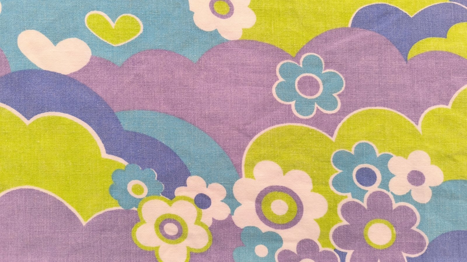 画像1: ドイツ70's★可愛いハートと花と雲（はぎれ）