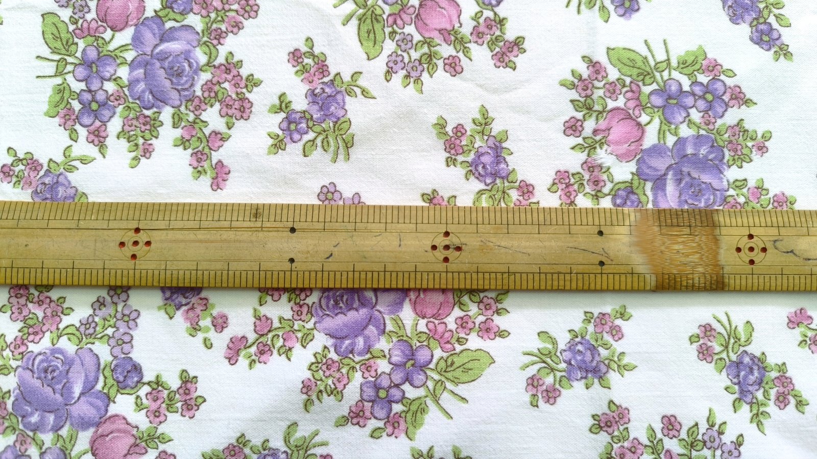 画像2: ドイツビンテージファブリック★ピンク〜紫系フラワー（はぎれ）