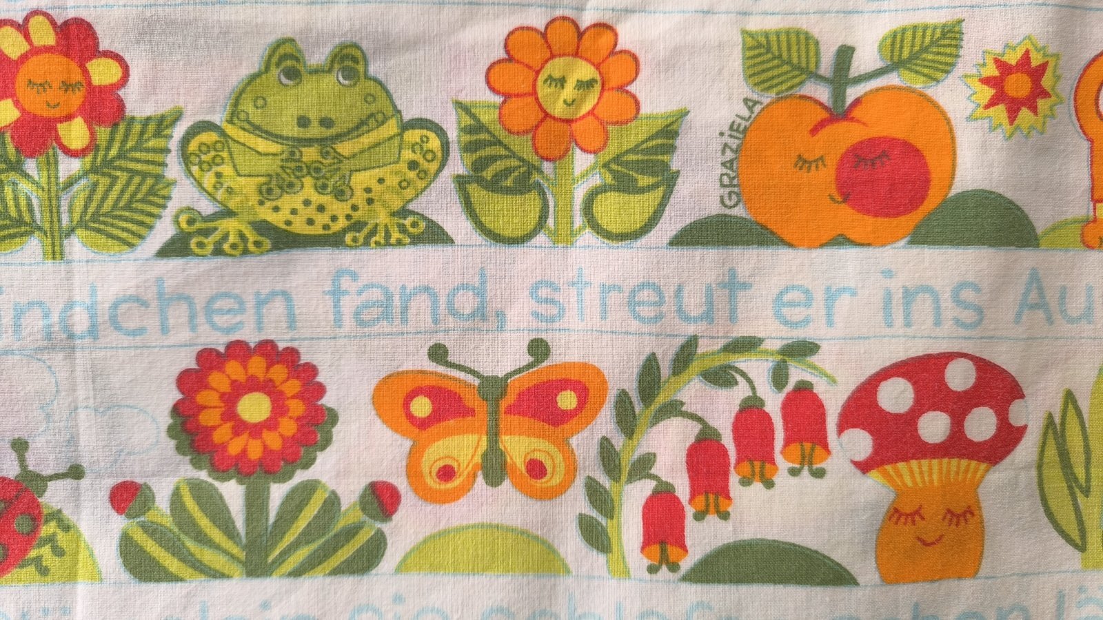 画像7: 【グラジエラ】ドイツ語歌詞入りイラストファブリック（白地）