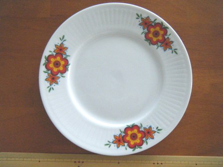 画像3: ドイツの古い皿◆レトロなお花柄